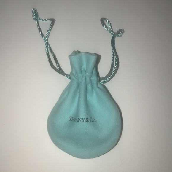 AUTHENTIC “RARE” PERETTI DOUBLE OPEN HEART STERLING SILVER TIFFANY’S NECKLACE - Picture 6 of 6